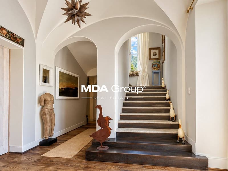 Villa - Curio (9)