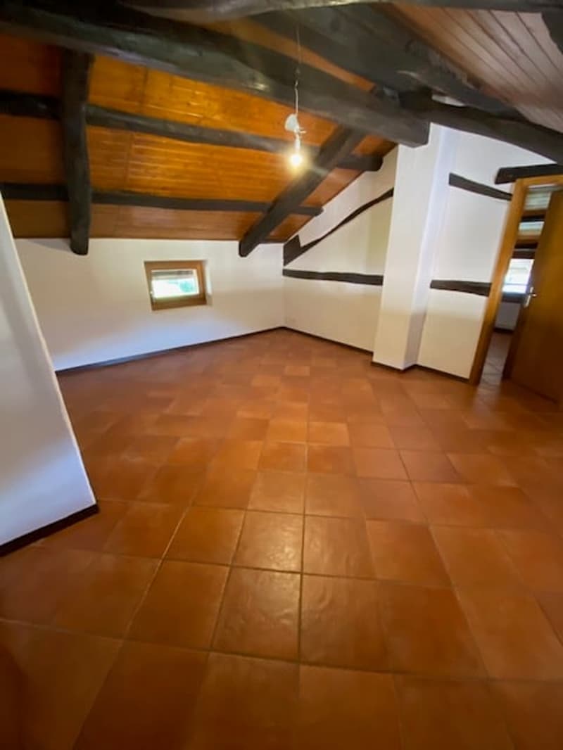 Splendido appartamento duplex 4.5 locali con terrazzo e vista panoramica (6)
