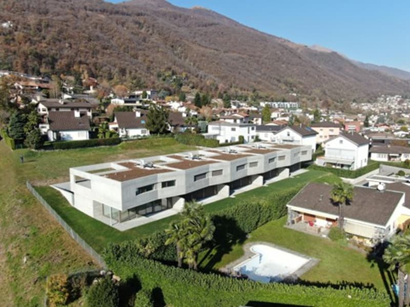 Grande casa in posizione tranquilla a Gravesano (5)