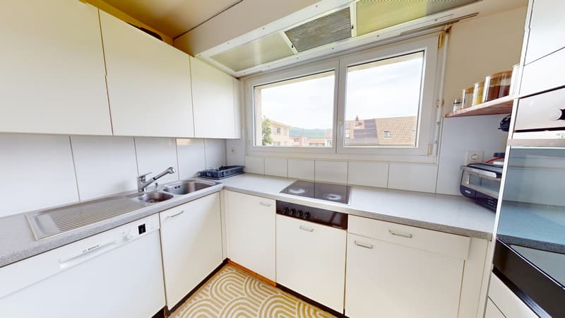 AgentSelly - Helle 5.5-Zimmerwohnung mit viel Potenzial (9)