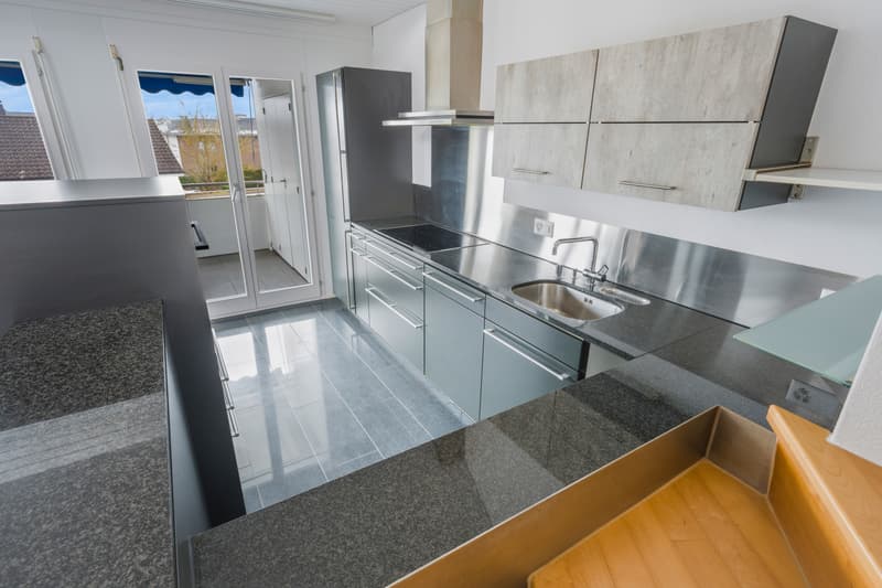AgentSelly - 4.5-Zi.-Maisonette mit Galerie (4)