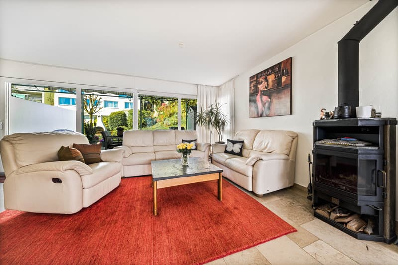 RESERVIERT: Wohnen mit Stil und Weitblick (6)