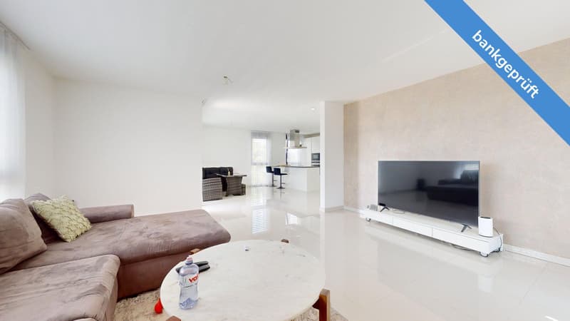Wohnzimmer und Küche.jpg