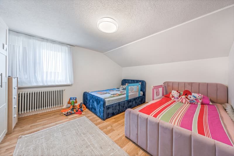 AgentSelly - Attraktives Haus mit viel Platz und Charme (8)