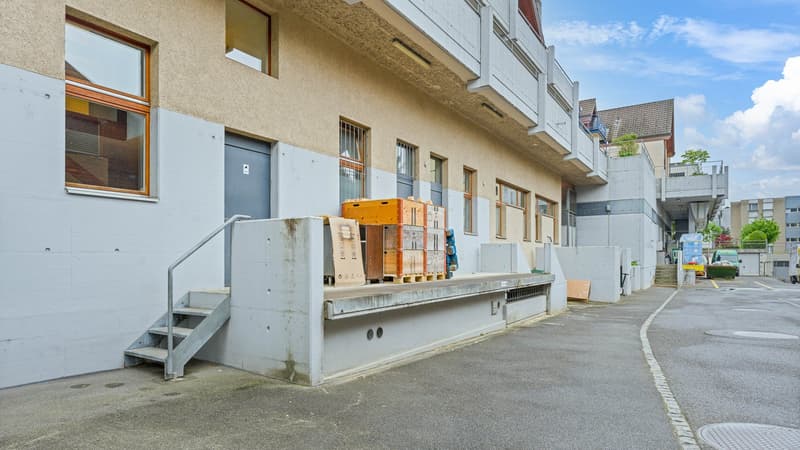 Aussen / Laderampe.jpg