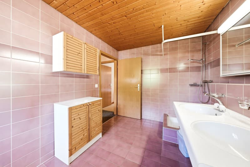 Charmantes Zuhause mit Traumgarten (2)