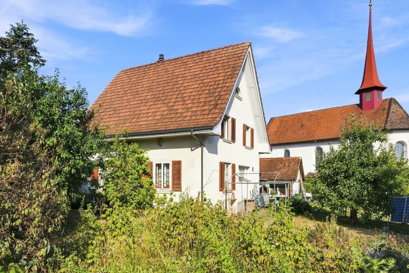 Charmantes Haus mit viel Potenzial (11)