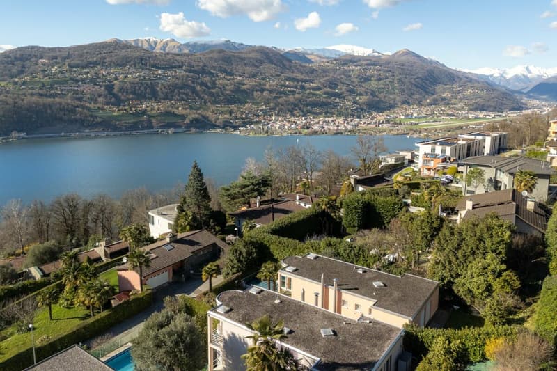 Splendida villa con piscina a Montagnola (5)