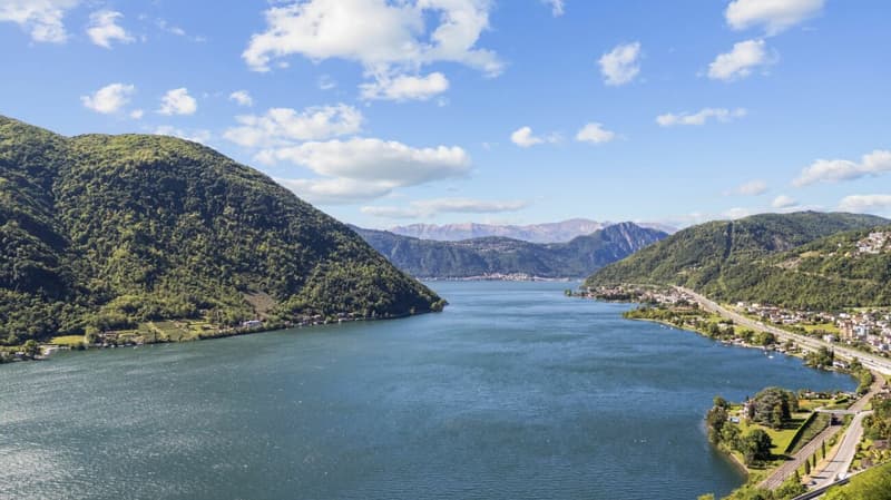 Vivi la bellezza di Capolago: casa con vista mozzafiato sul lago (2)