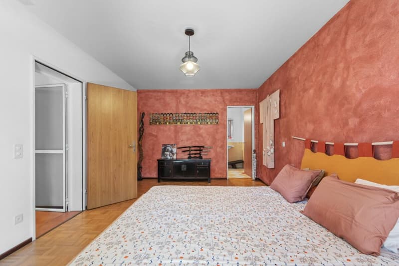 Vivi la bellezza di Capolago: casa con vista mozzafiato sul lago (11)