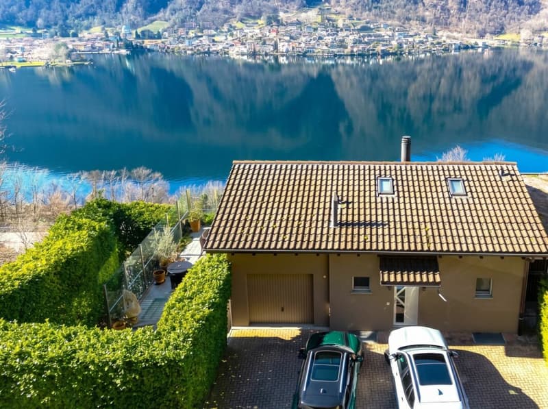 Esclusiva Casa immersa nella natura vista lago a 180° (3)