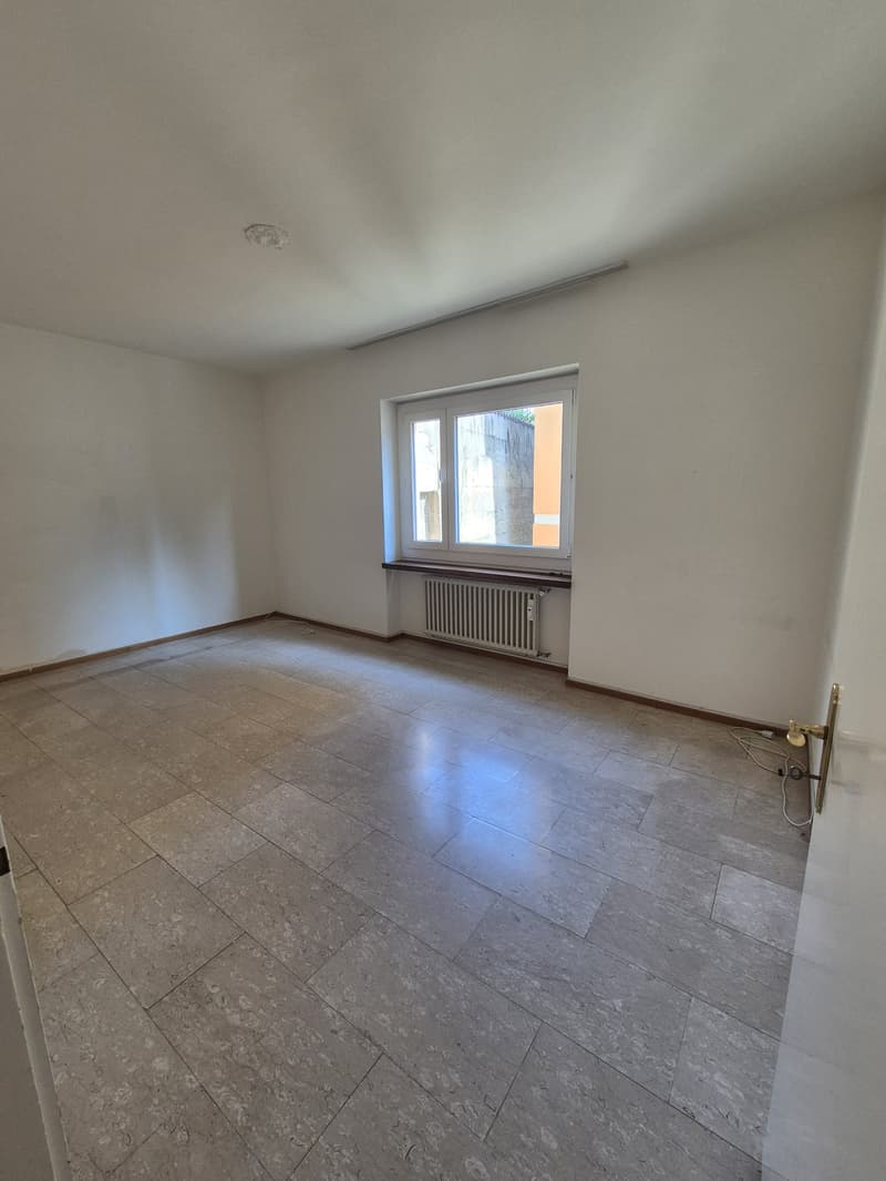 LUGANO CENTRO - AFFITTASI UFFICIO DI 4.5 LOCALI (6)