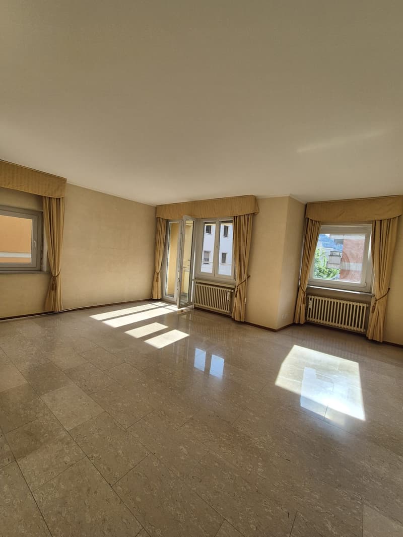 LUGANO CENTRO - AFFITTASI UFFICIO DI 4.5 LOCALI (5)