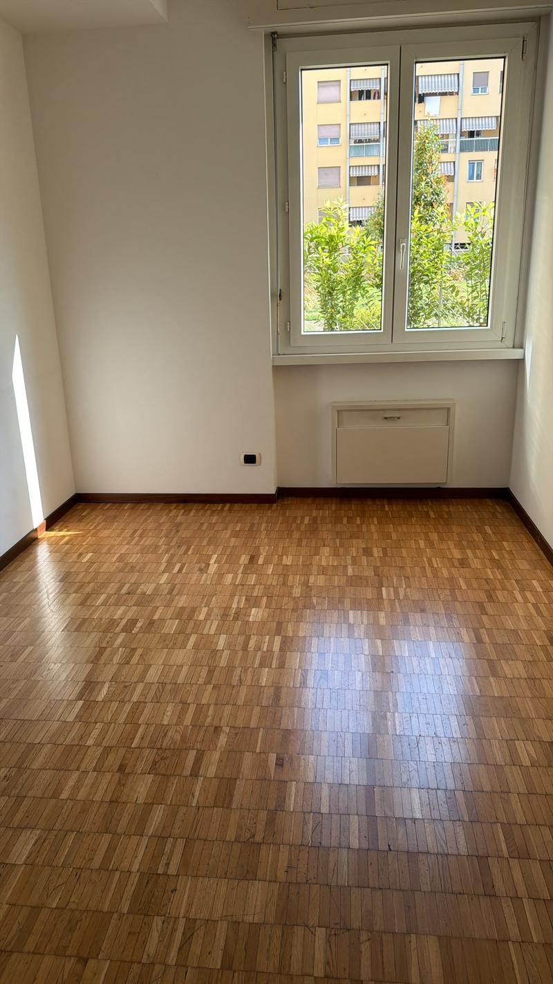 LUGANO - AFFITTASI APPARTAMENTO DI 3.5 LOCALI (7)