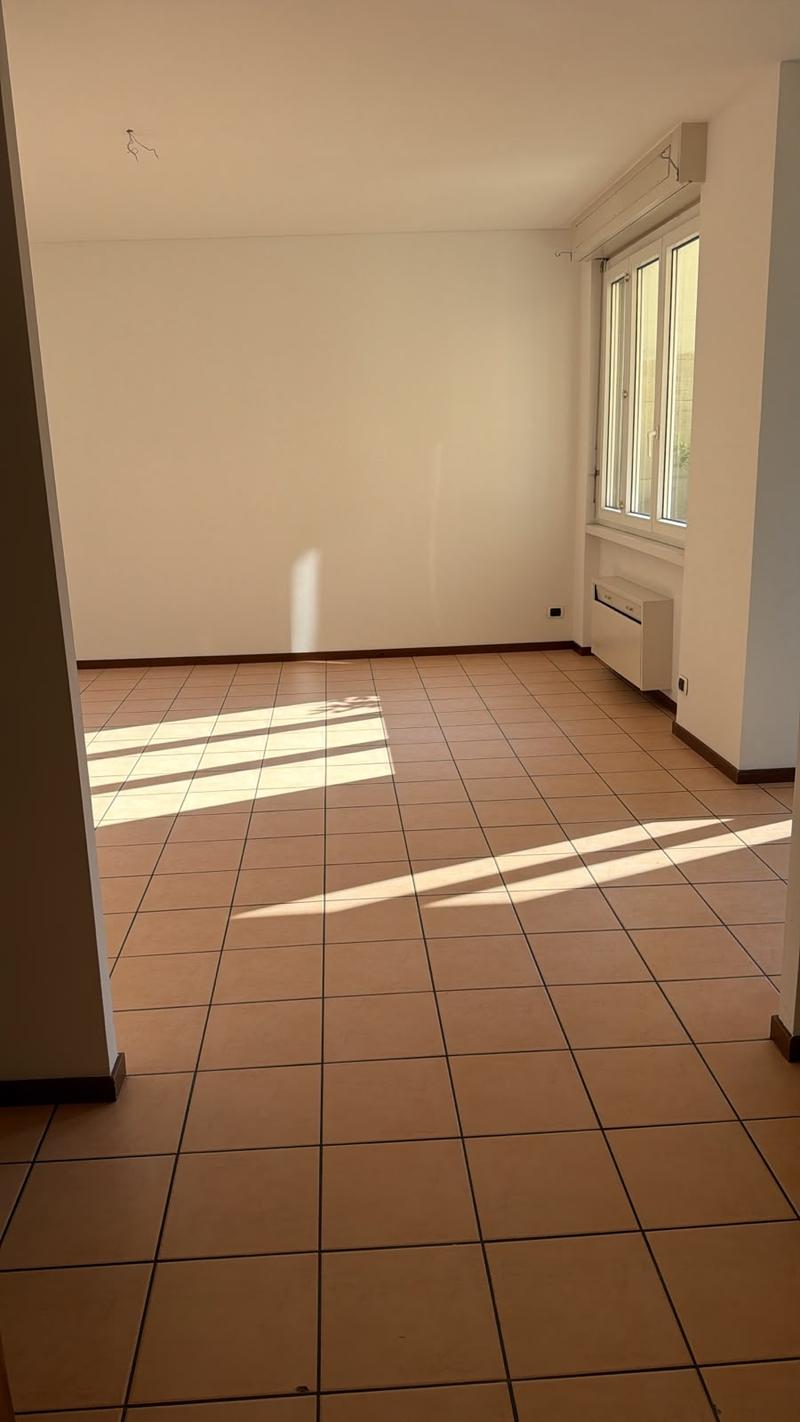 LUGANO - AFFITTASI APPARTAMENTO DI 3.5 LOCALI (3)