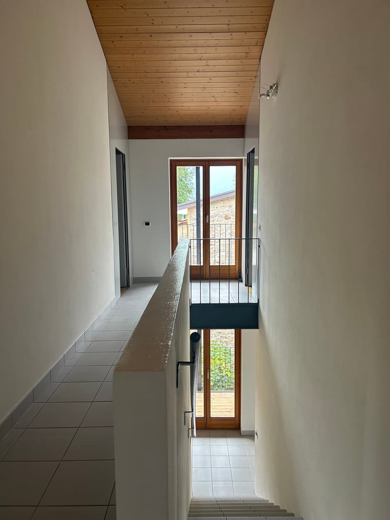 PONTE CAPRIASCA - AFFITTASI CASA RINNOVATA NEL NUCLEO (9)