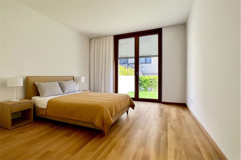 MINUSIO - Nuovo appartamento con grande giardino e vista lago (5)
