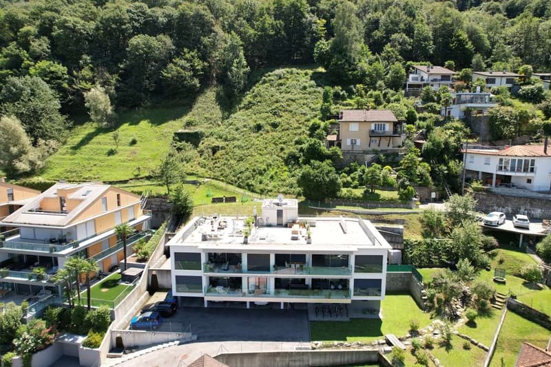 PIAZZOGNA - Recenti 3,5 con giardino e Vista Lago (10)