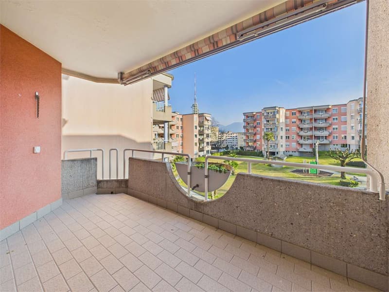 Breganzona - 3.5 locali completamente ristrutturato (8)