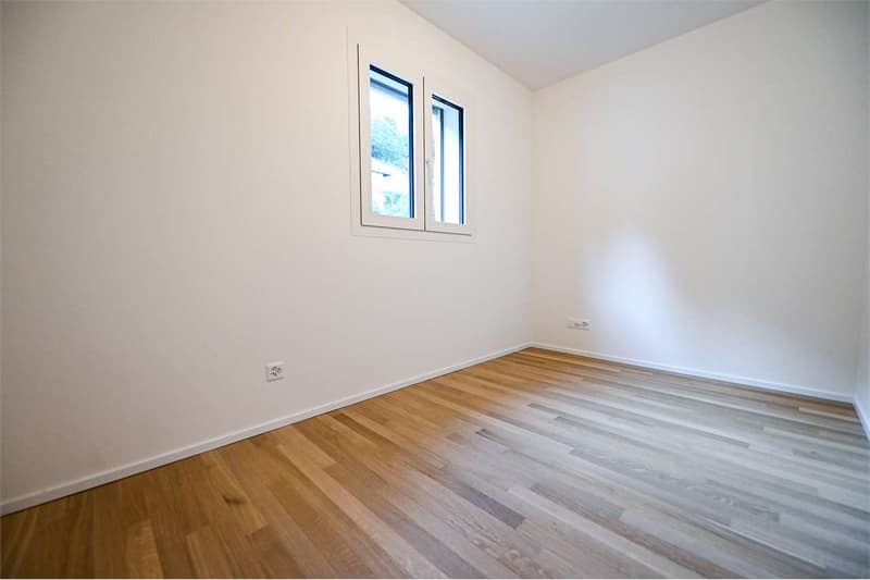 BARBENGO - Attico prestigioso in elegante residenza (7)