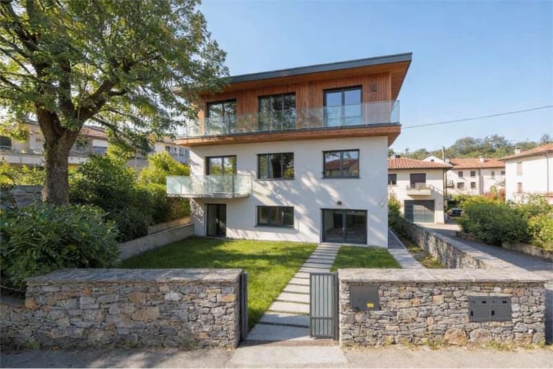 Losone - Casa Plurifamiliare in zona di prestigio (1)