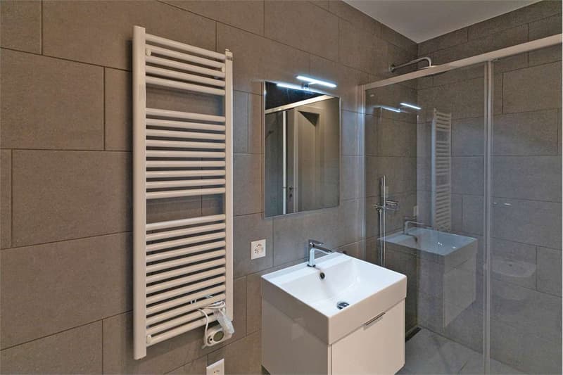Bellinzona 3.5 locali moderno con ampia terrazza (7)