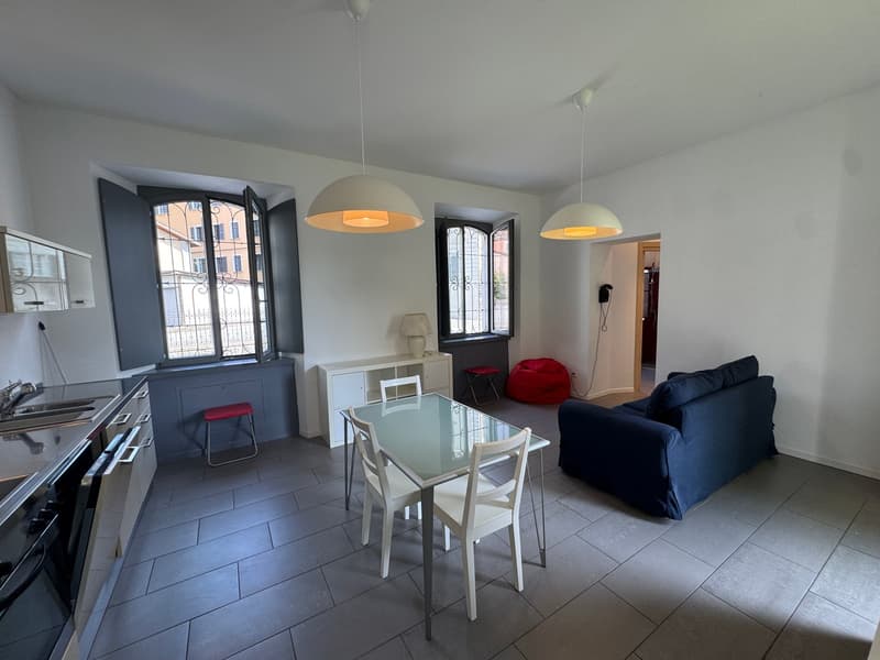 Mendrisio Centro – Elegante appartamento con giardino privato in villa storica (11)