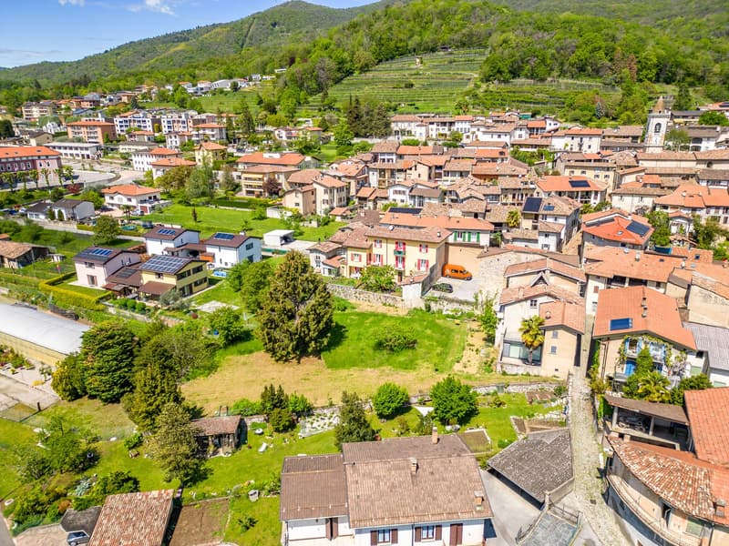 Terreno edificabile in pieno sole, comodo, con progetto approvato per una moderna villa singola (5)