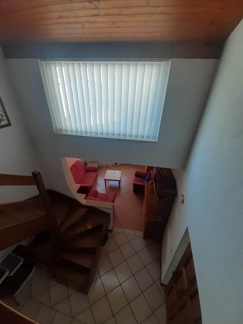 Duplex in locazione con 2 camere e studio – Cadro (18)