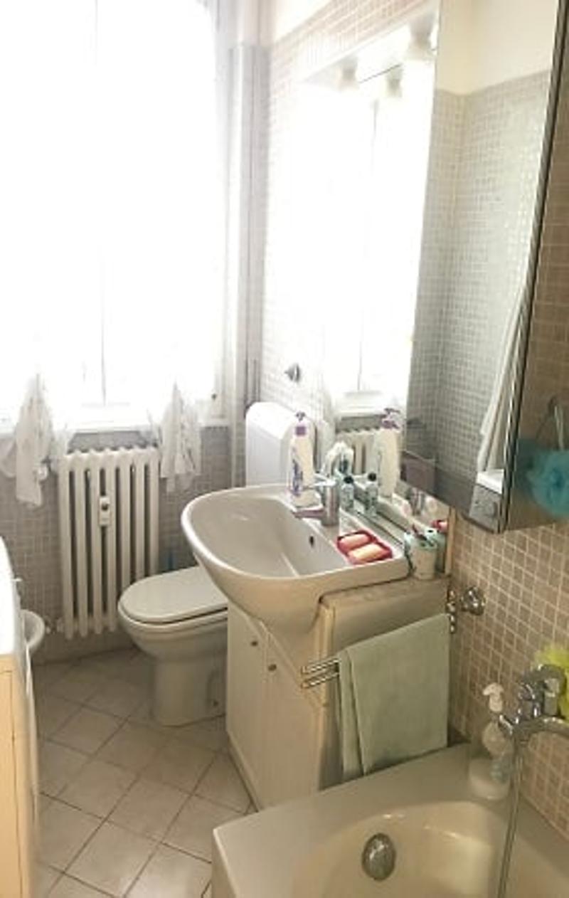 Luminoso appartamento di 3.5 locali con balcone a Varese – Disponibile subito (6)