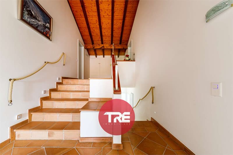 Grande Villa Con Piscina (9)