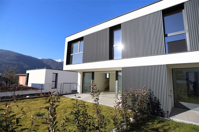 LA CASA CHE CERCAVI (2)