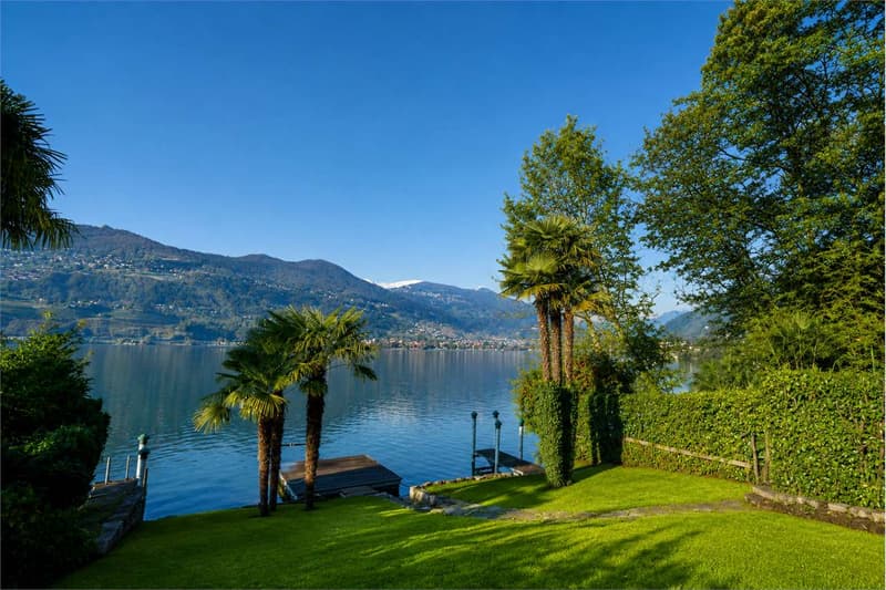 Villa con Spiaggia e Pontile Privato a Montagnola (2)