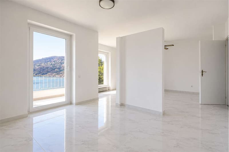Villa con Spiaggia e Pontile Privato a Montagnola (13)