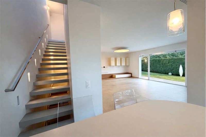 Elegante villa con giardino a Lugano - Pregassona (3)