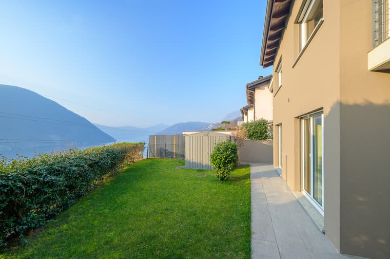 CASA INDIPENDENTE CON INCANTEVOLE VISTA LAGO (2)