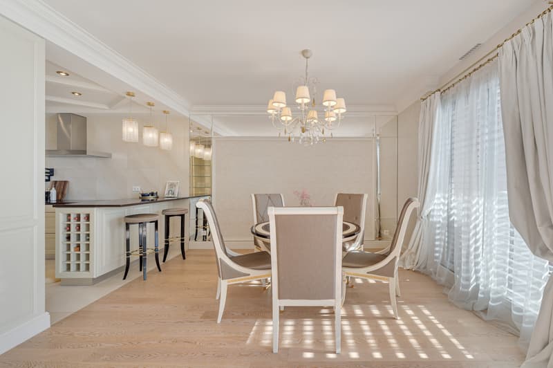 ELEGANTE DUPLEX CON LA VISTA MOZZAFIATO SUL LAGO. (7)