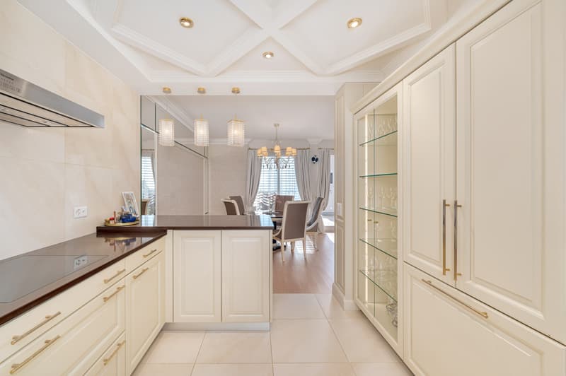 ELEGANTE DUPLEX CON LA VISTA MOZZAFIATO SUL LAGO. (10)