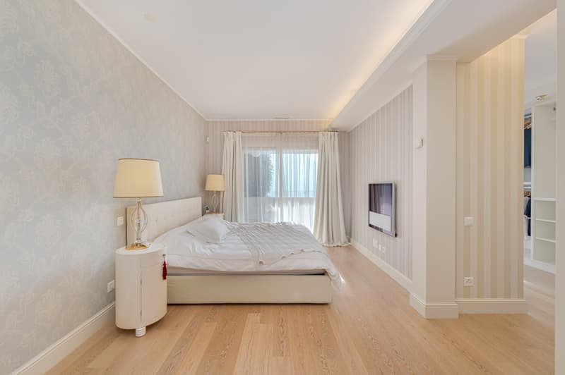 ELEGANTE DUPLEX CON LA VISTA MOZZAFIATO SUL LAGO. (13)