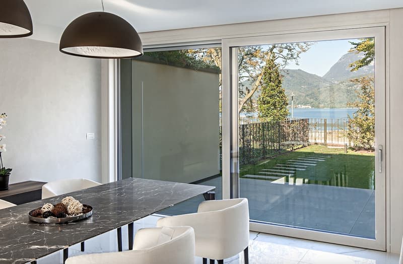 NUOVA CASA DI 6.5 LOCALI SUL LAGO (4)