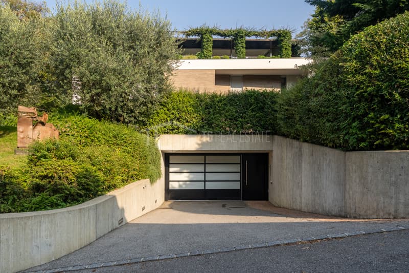 SPLENDITO TRIPLEX CON PIACEVOLE PRIVACY (9)