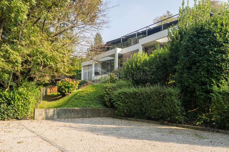 SPLENDITO TRIPLEX CON PIACEVOLE PRIVACY (8)