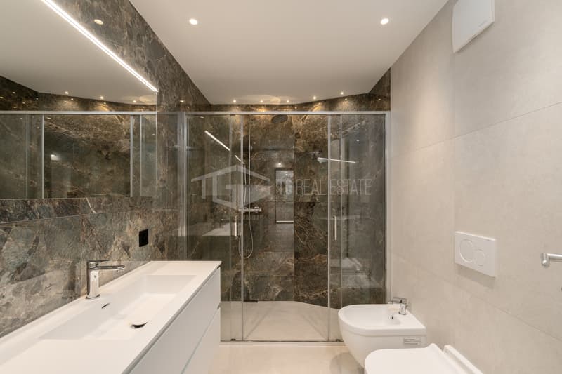 VILLA CONTEMPORANEA CON VISTA LAGO (7)