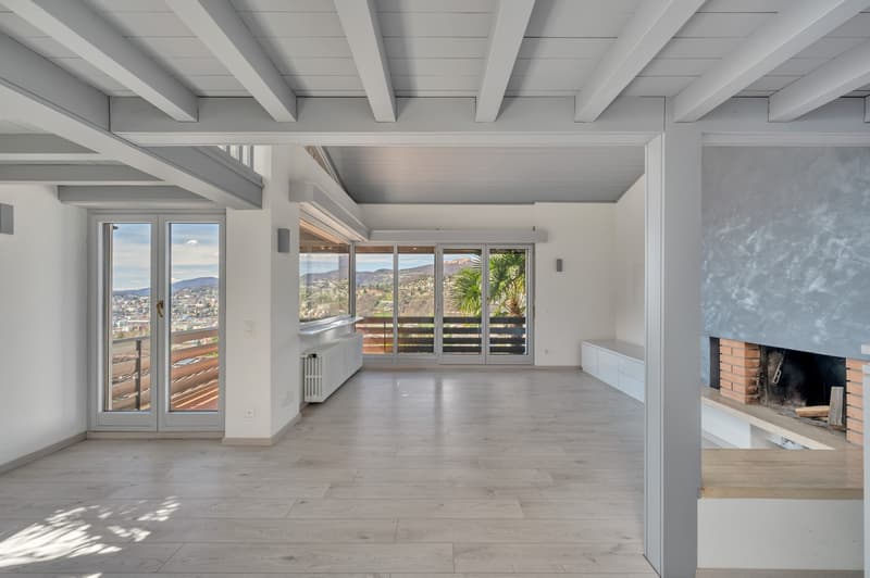 VILLA 5.5 LOCALI CON VISTA CITTA E LAGO DI LUGANO (11)