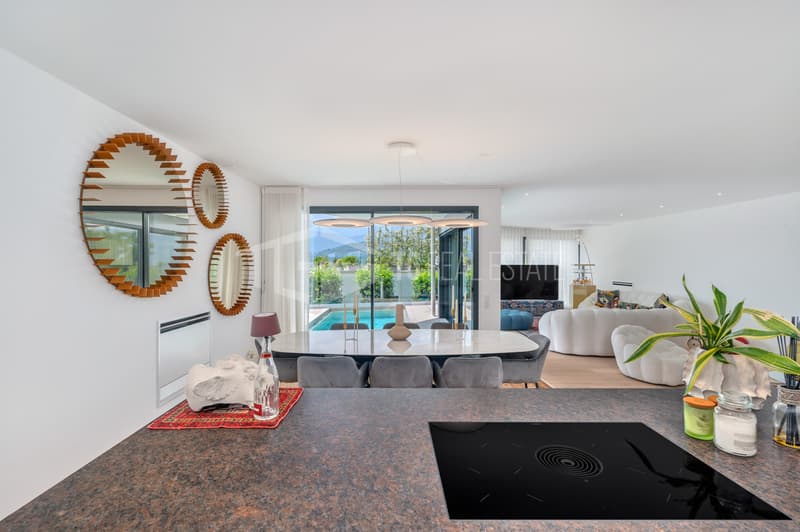 Eleganza Contemporanea con Vista Lago (13)