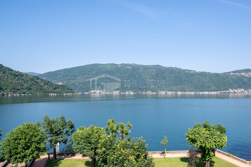 ATTICO CON VISTA LAGO IN ELEGANTE COMPLESSO STORICO (13)