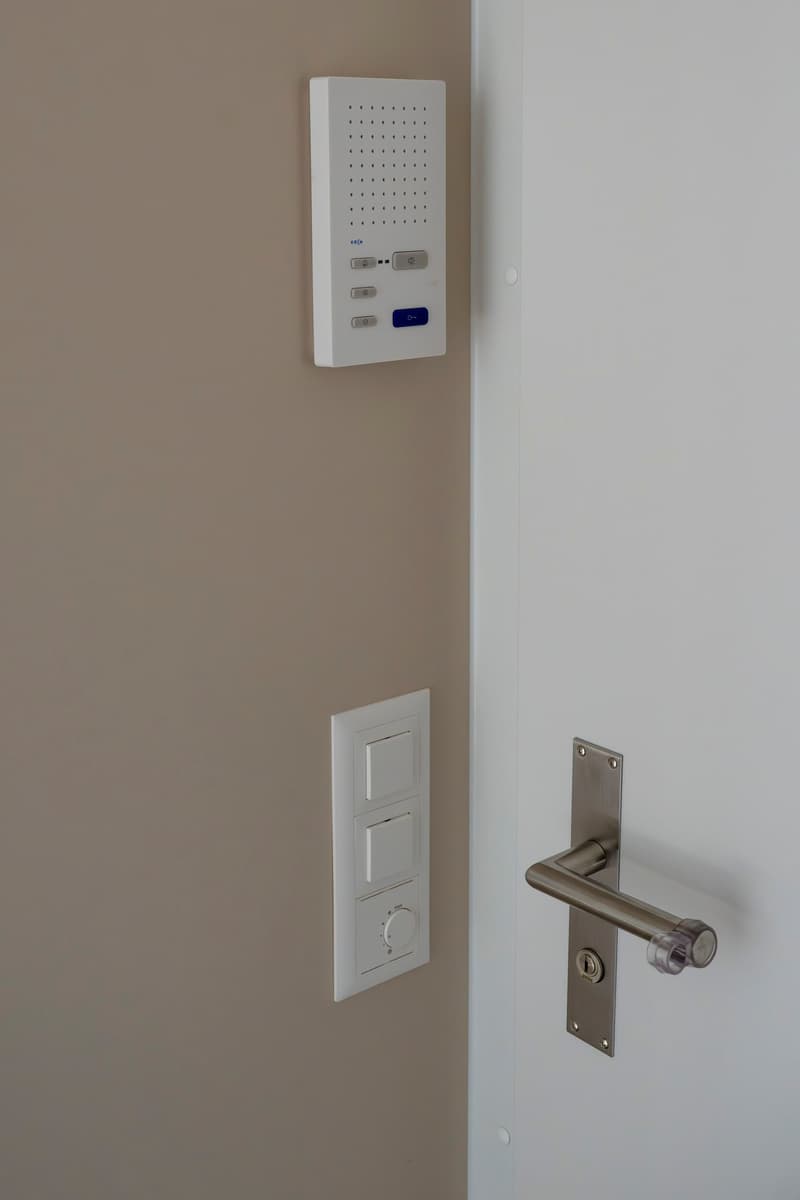 Erstbezug Charmante 2.5-Zimmer-Wohnung an ruhiger Lage mit schönem Innenhof und Pilatusblick (10)