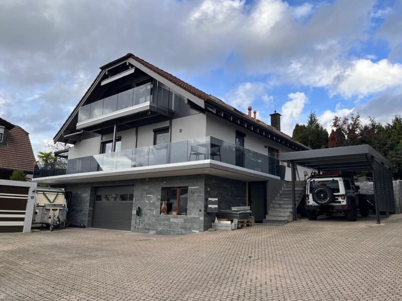 3 ½-Zimmer-DG-Wohnung mit Gartenteil (2)