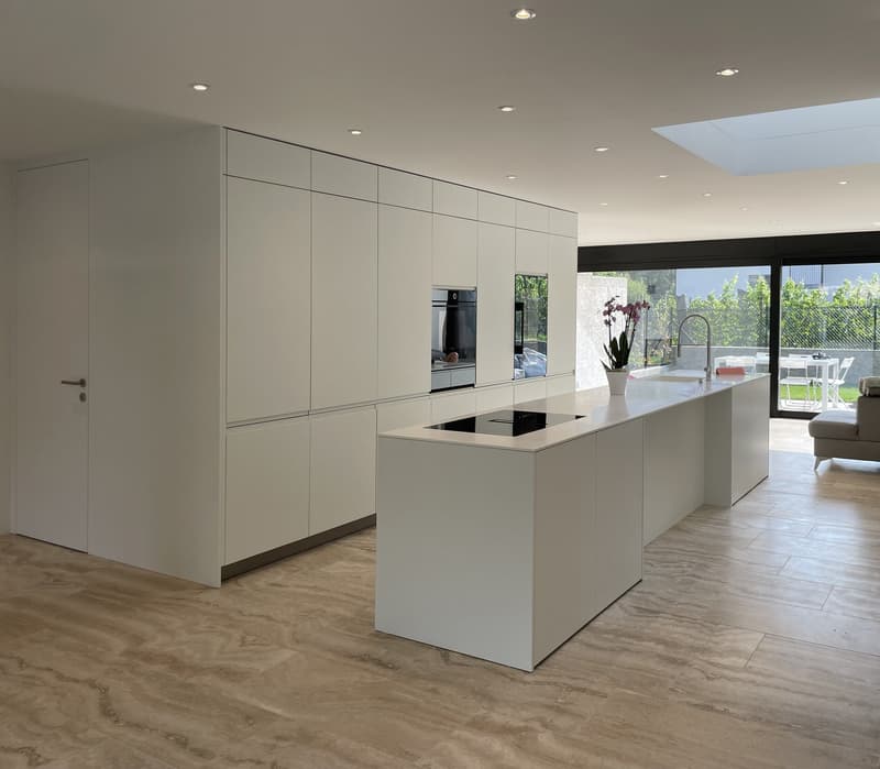 GRONO AFFITTASI/VENDESI ULTIMA CASA A SCHIERA DI STANDARD SUPERIORE (4)