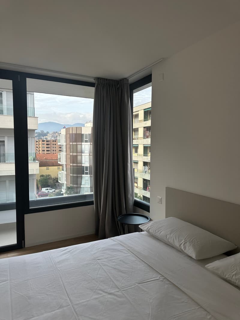 Moderno appartamento 3.5 locali a Viganello con vista panoramica (12)